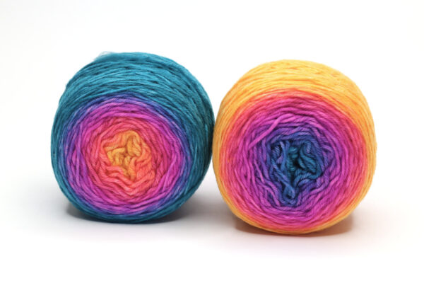 SOK - hand dyed gradient yarn for socks - 2x50g - 337 Bianka