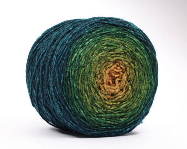 TUPTUP - hand dyed gradient yarn 230g - merino wool - 15 ILLÉS - Image 2