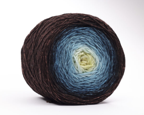 TUPTUP - hand dyed gradient yarn 230g - merino wool - 251 BORISZ - Image 2