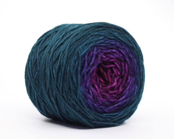 TUPTUP - hand dyed gradient yarn 115g - merino wool - 28 CSILLA - Image 2